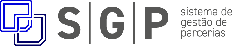 Assinatura 'SGP sistema de gestão de parcerias'. À esquerda, três formas geométricas azuis em formato de 'L' sobrepostas. No centro, as letras 'S', 'G' e 'P' em cinza escuro, separadas por linhas verticais. À direita, o nome 'sistema de gestão de parcerias' escrito em três linhas em fonte cinza.